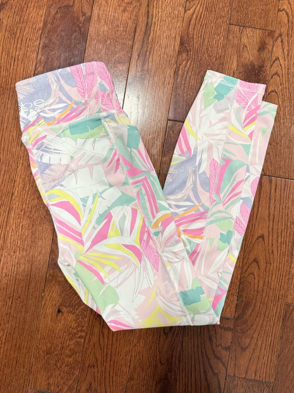 BEBE Pink Tropical Print Leggings